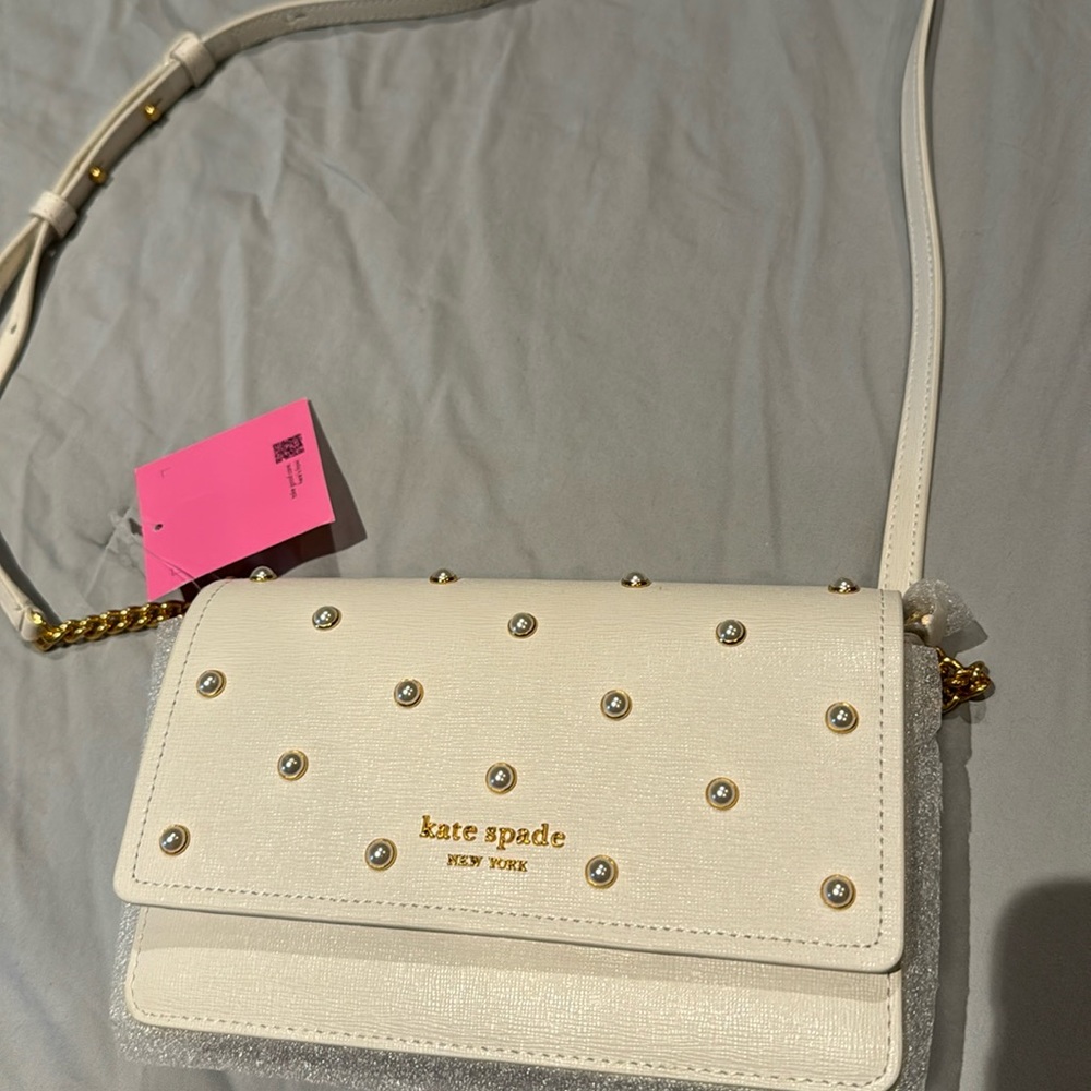 Kate Spade New cream/white bag with pearl details. Never used before!